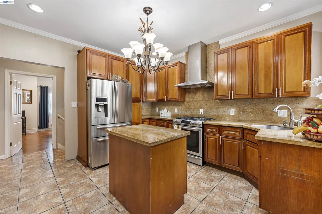25 Regent Street San Francisco CA 94112