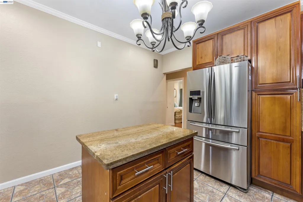 25 Regent Street San Francisco CA 94112