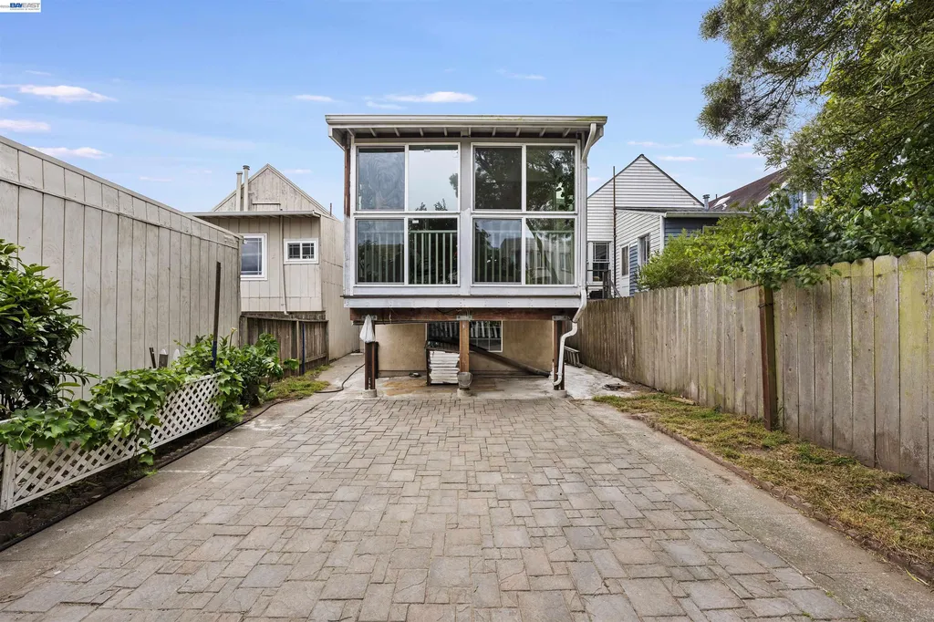 25 Regent Street San Francisco CA 94112