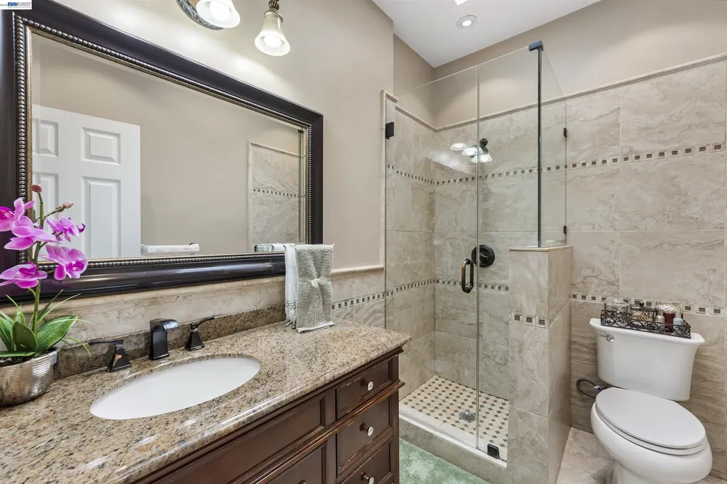 25 Regent Street San Francisco CA 94112