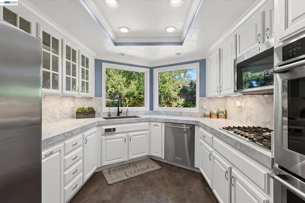 1768 Oro Valley Circle Walnut Creek CA 94596