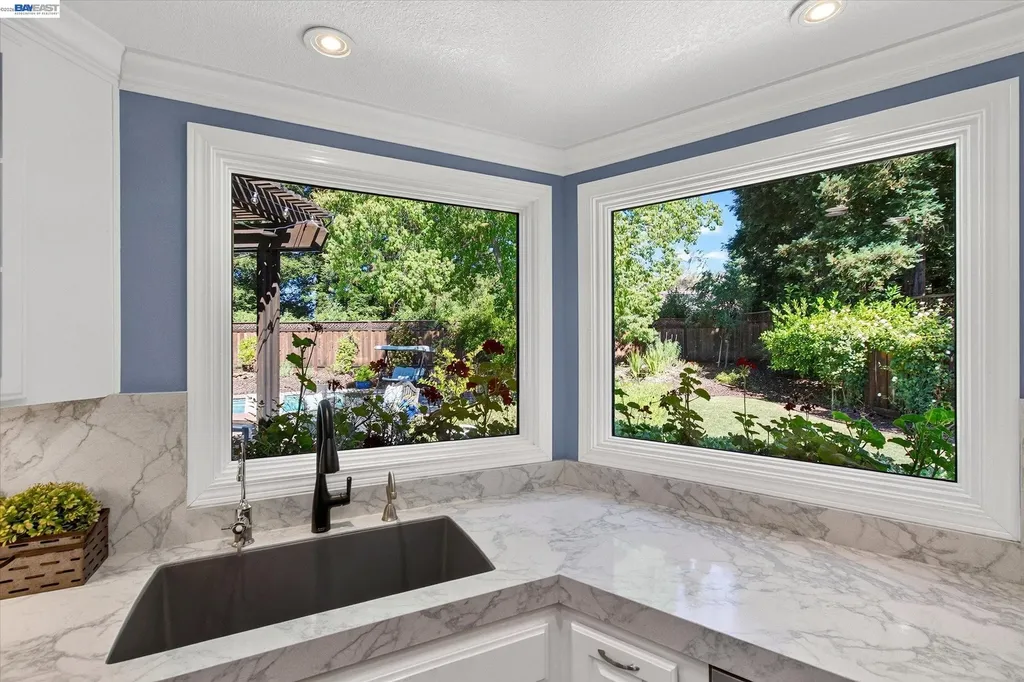 1768 Oro Valley Circle Walnut Creek CA 94596