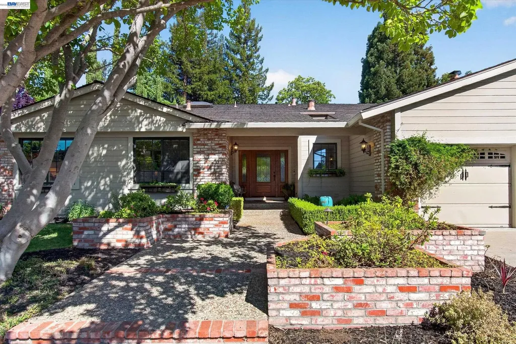 1768 Oro Valley Circle Walnut Creek CA 94596