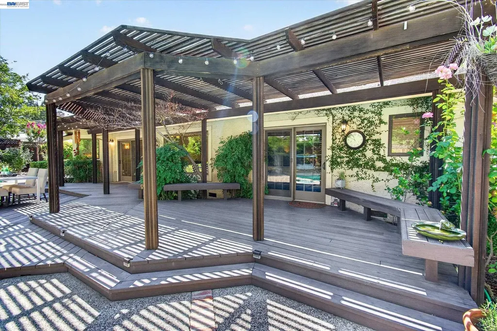 1768 Oro Valley Circle Walnut Creek CA 94596