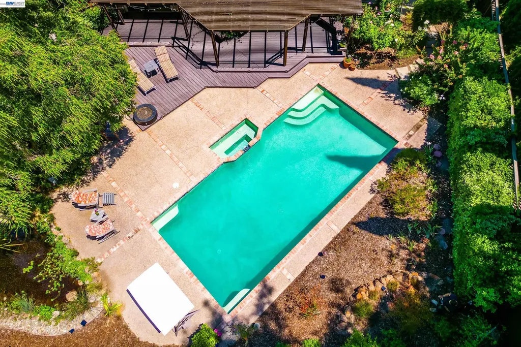 1768 Oro Valley Circle Walnut Creek CA 94596