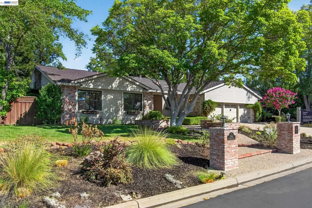 1768 Oro Valley Circle Walnut Creek CA 94596