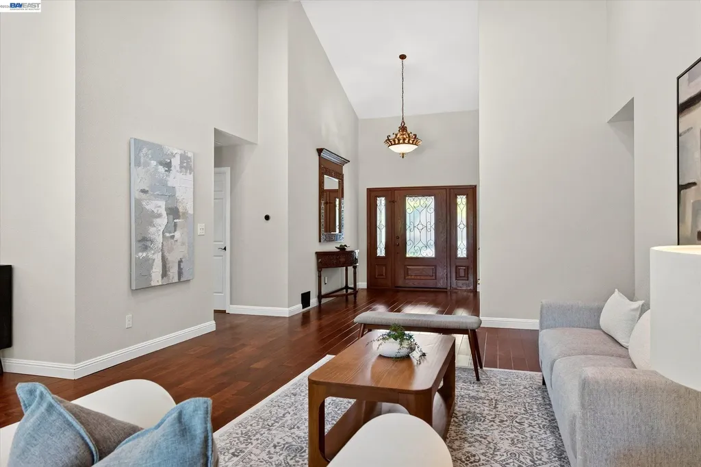 1768 Oro Valley Circle Walnut Creek CA 94596