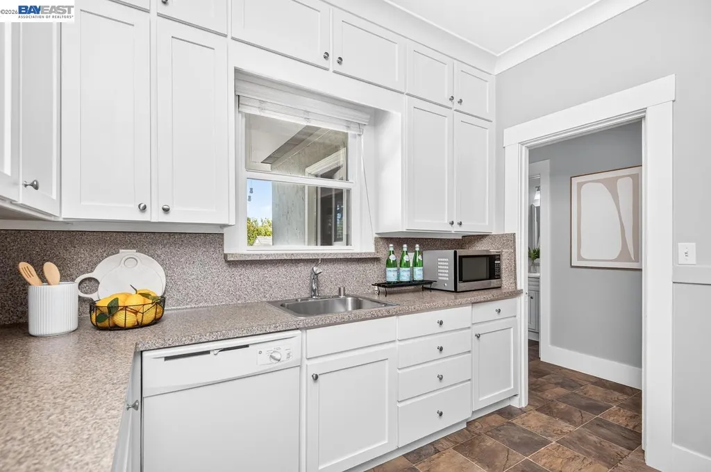 645 Livermore Avenue Livermore CA 94550