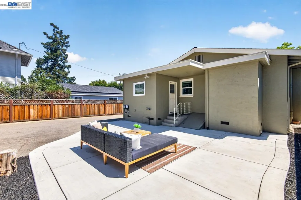 645 Livermore Avenue Livermore CA 94550