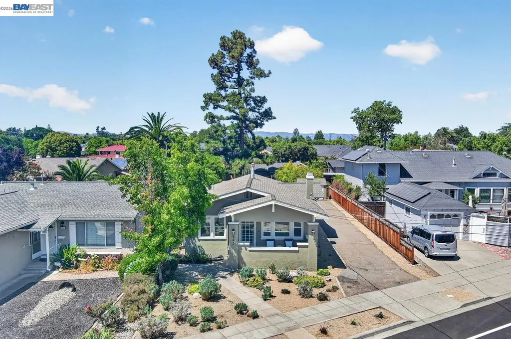 645 Livermore Avenue Livermore CA 94550
