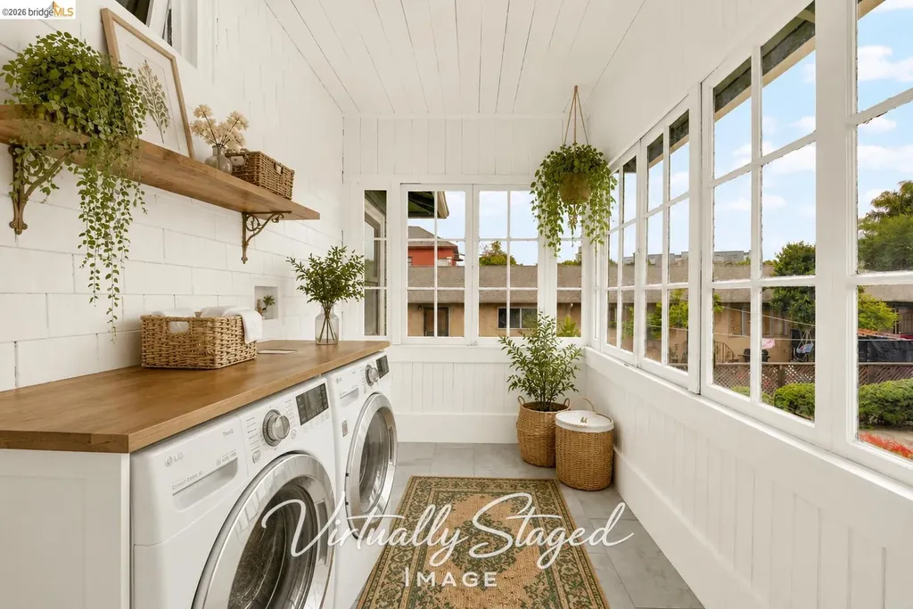1043 47th Street Emeryville CA 94608