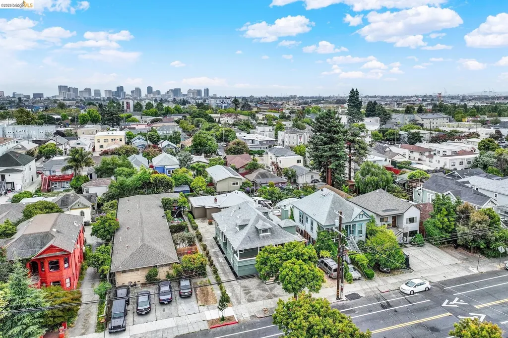 1043 47th Street Emeryville CA 94608