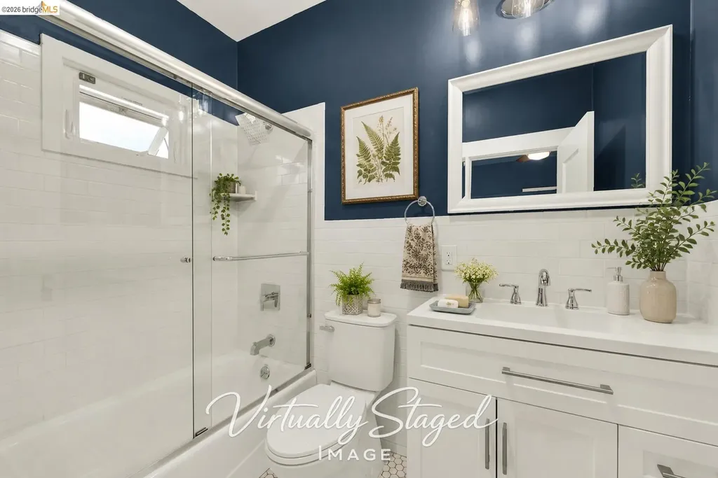 1043 47th Street Emeryville CA 94608