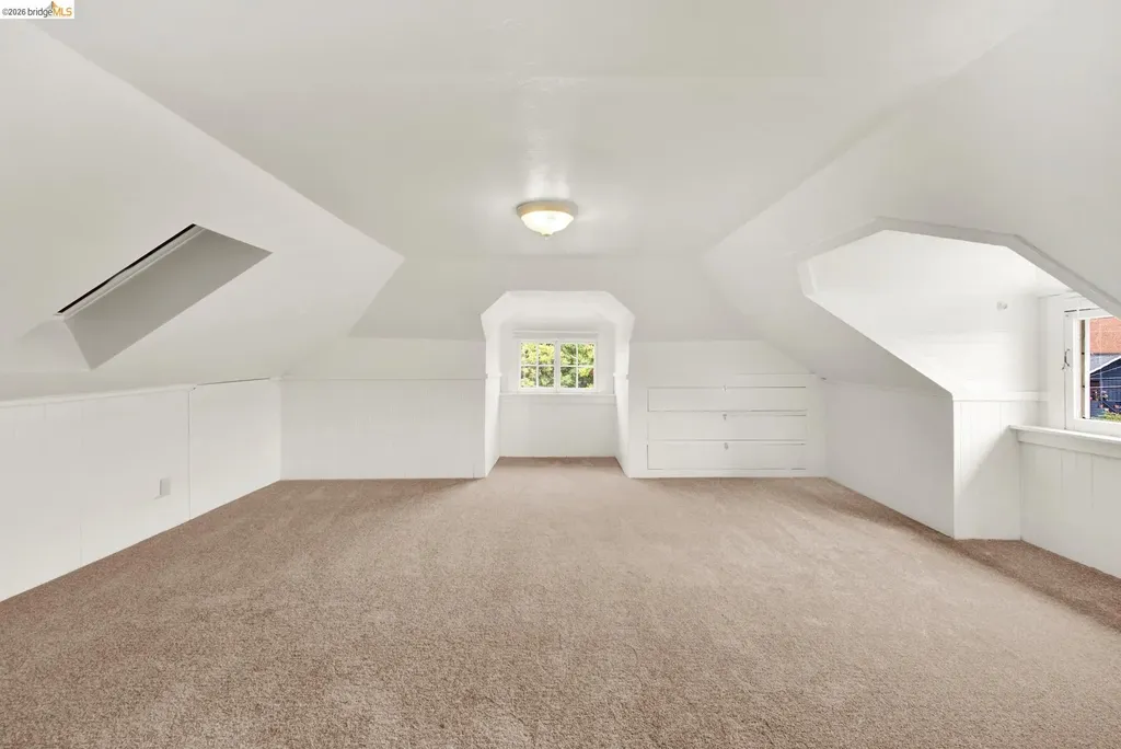 1043 47th Street Emeryville CA 94608