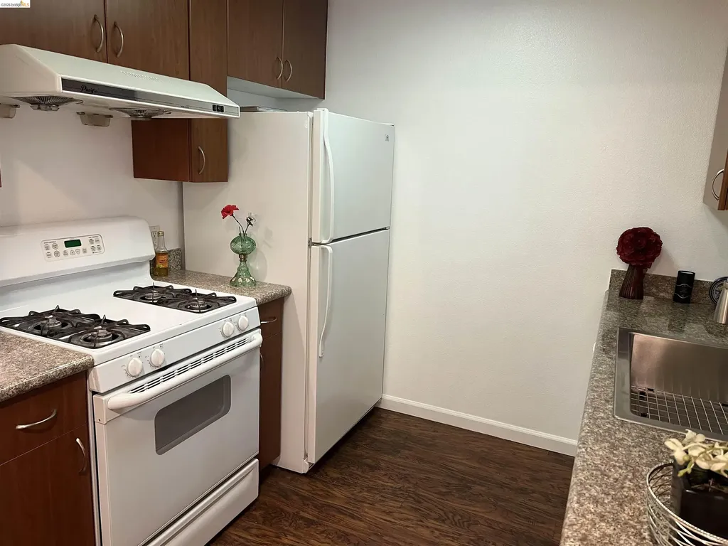 989 Franklin Street Oakland CA 94607