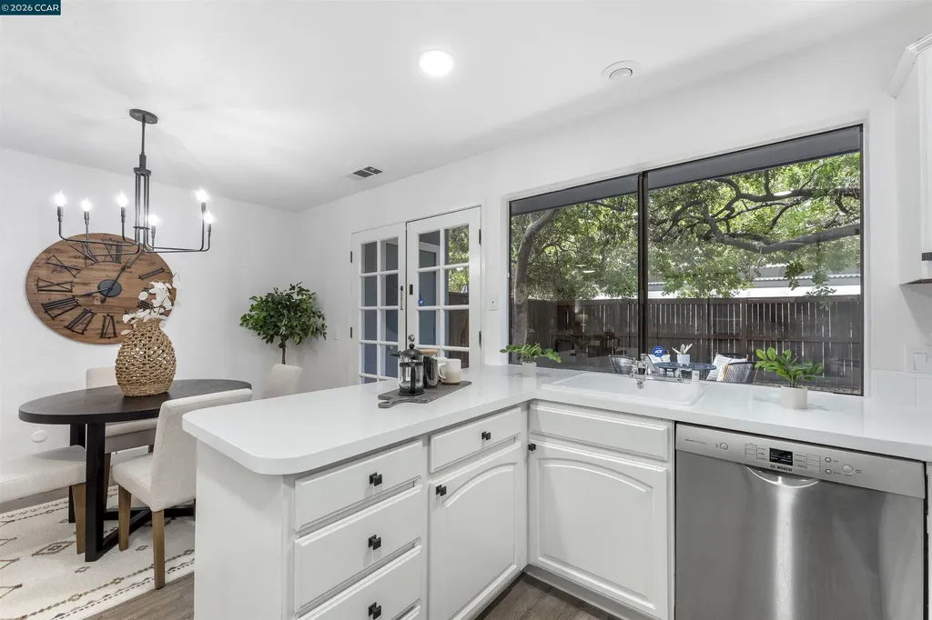 1343 Honey Trail Walnut Creek CA 94597