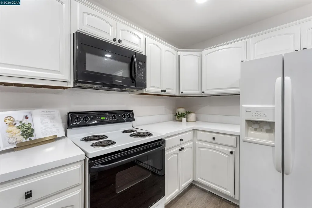 1343 Honey Trail Walnut Creek CA 94597