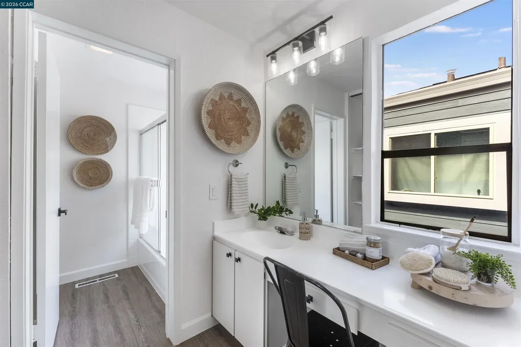 1343 Honey Trail Walnut Creek CA 94597