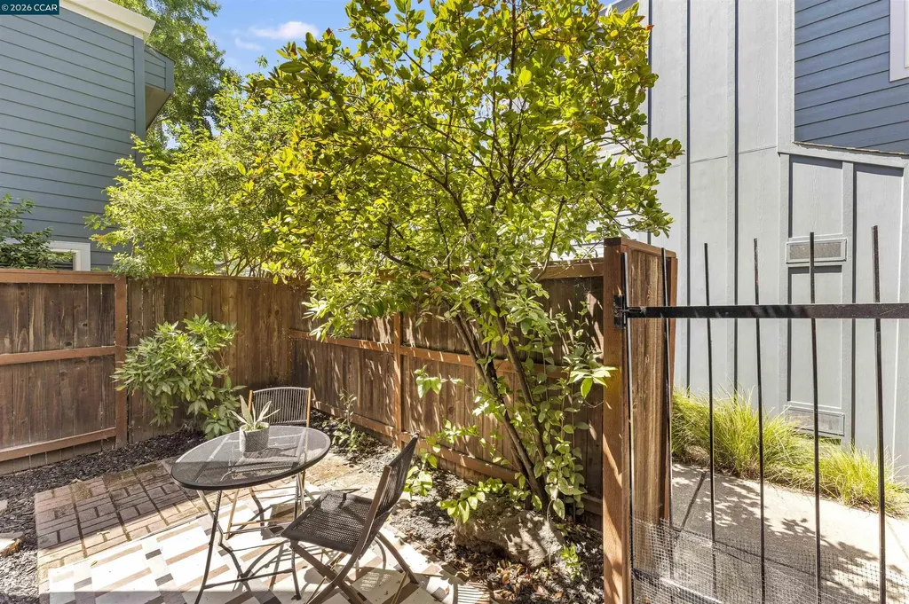 1343 Honey Trail Walnut Creek CA 94597