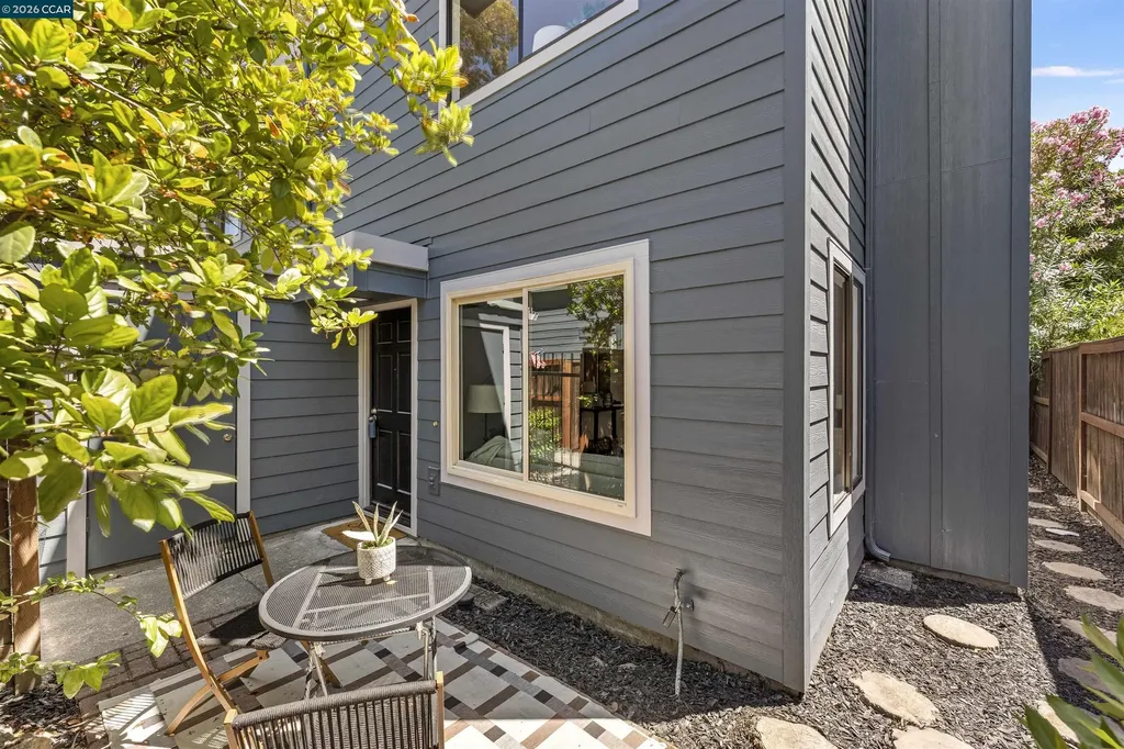 1343 Honey Trail Walnut Creek CA 94597