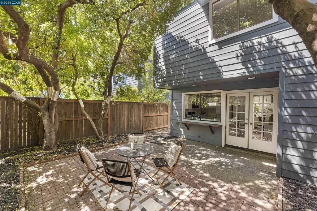 1343 Honey Trail Walnut Creek CA 94597