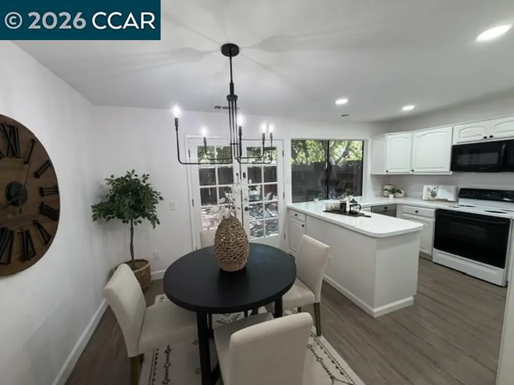 1343 Honey Trail Walnut Creek CA 94597