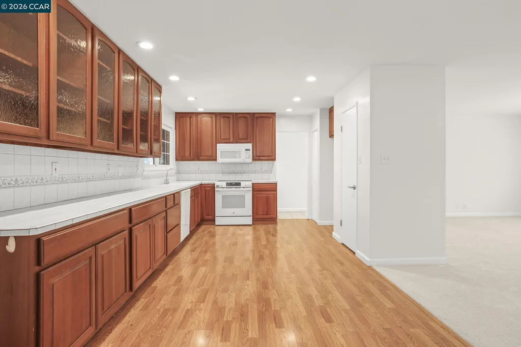 11 Xavier Place Clayton CA 94517