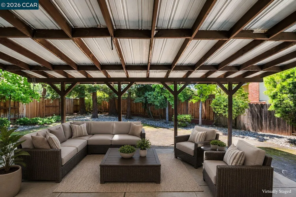 11 Xavier Place Clayton CA 94517