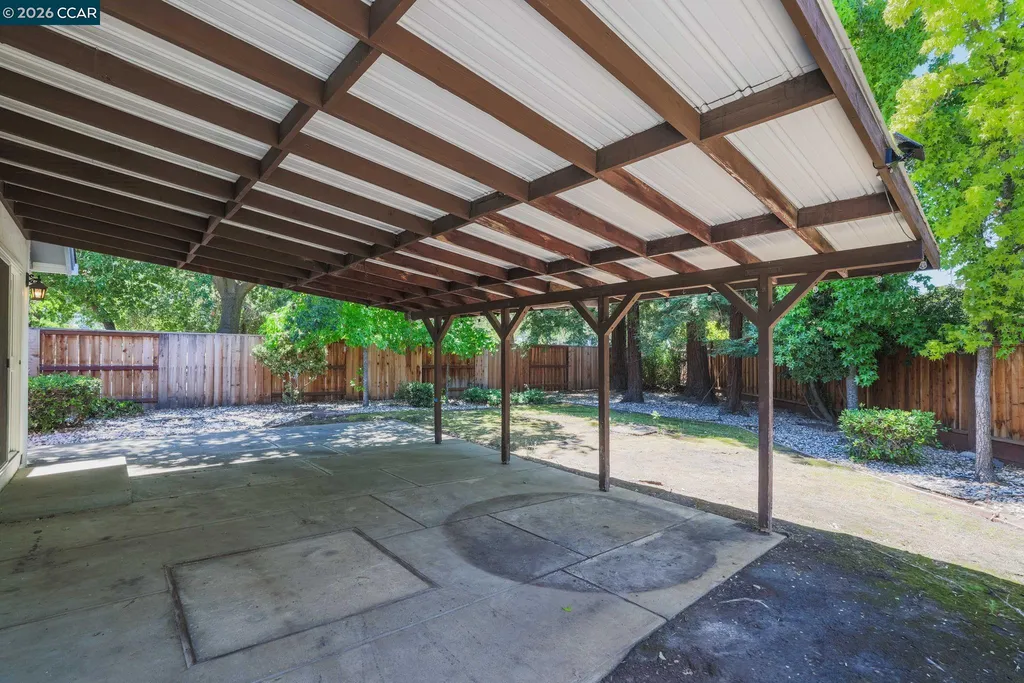 11 Xavier Place Clayton CA 94517