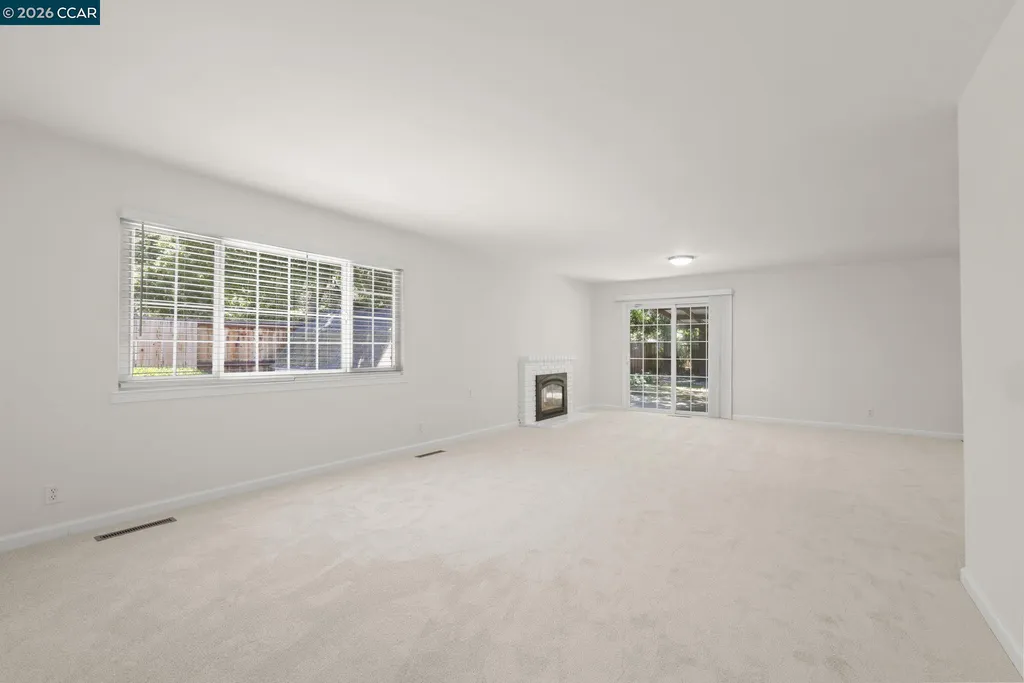 11 Xavier Place Clayton CA 94517