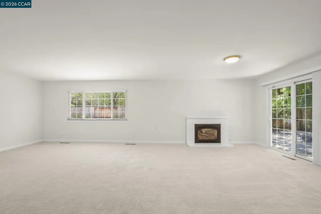11 Xavier Place Clayton CA 94517