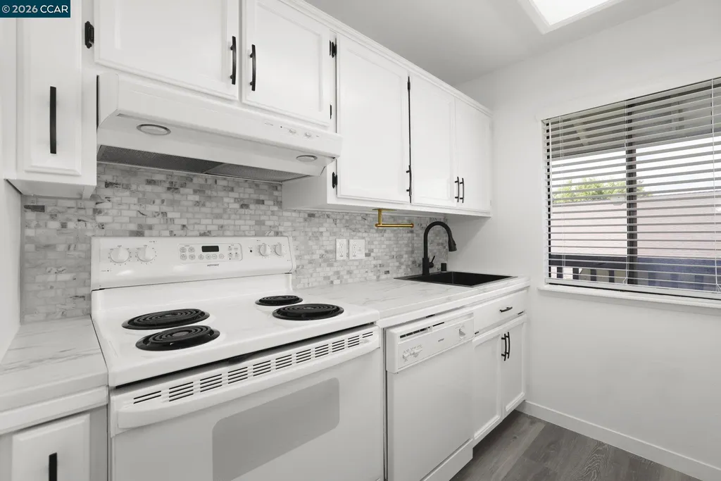 1437 Marchbanks Drive Walnut Creek CA 94598