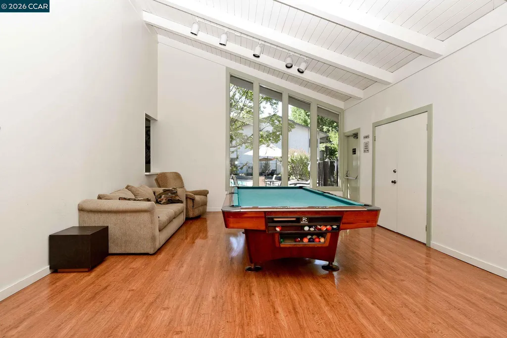 1437 Marchbanks Drive Walnut Creek CA 94598