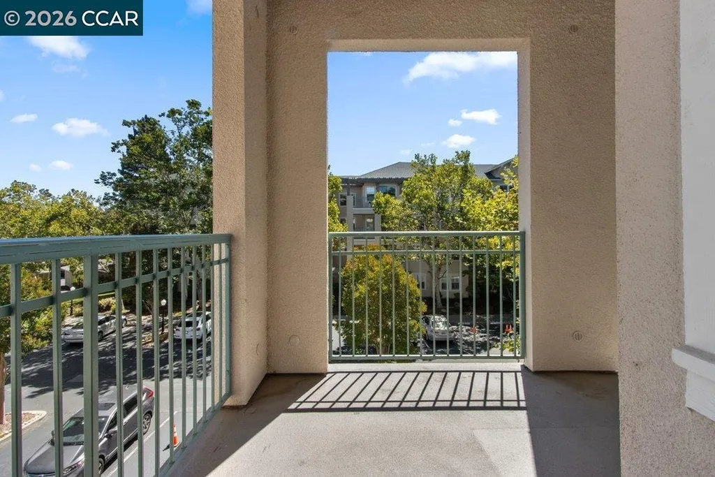 1840 Tice Creek Drive Walnut Creek CA 94595