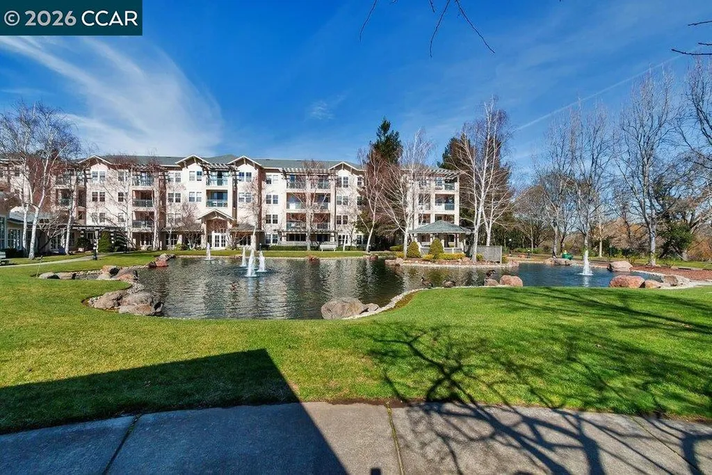 1840 Tice Creek Drive Walnut Creek CA 94595