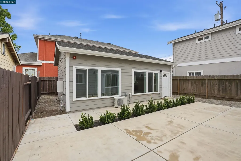 1232 York Street Richmond CA 94801