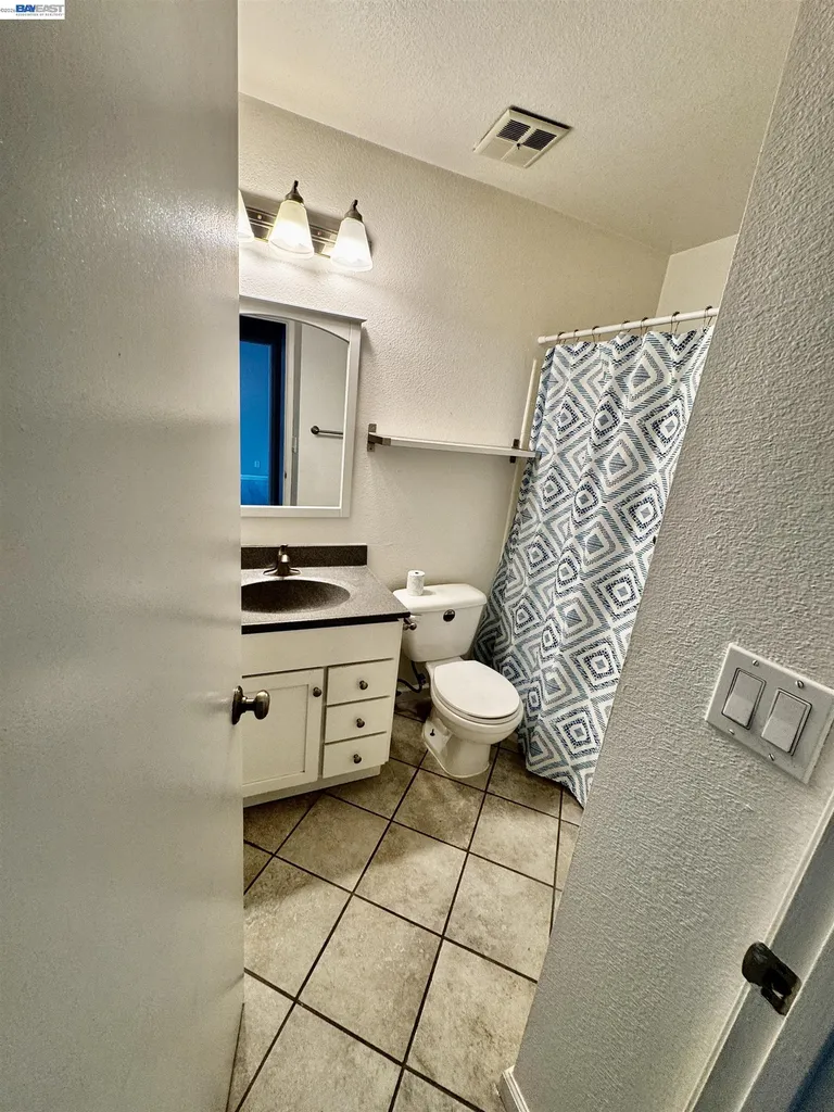 2934 Flint Street Union City CA 94587