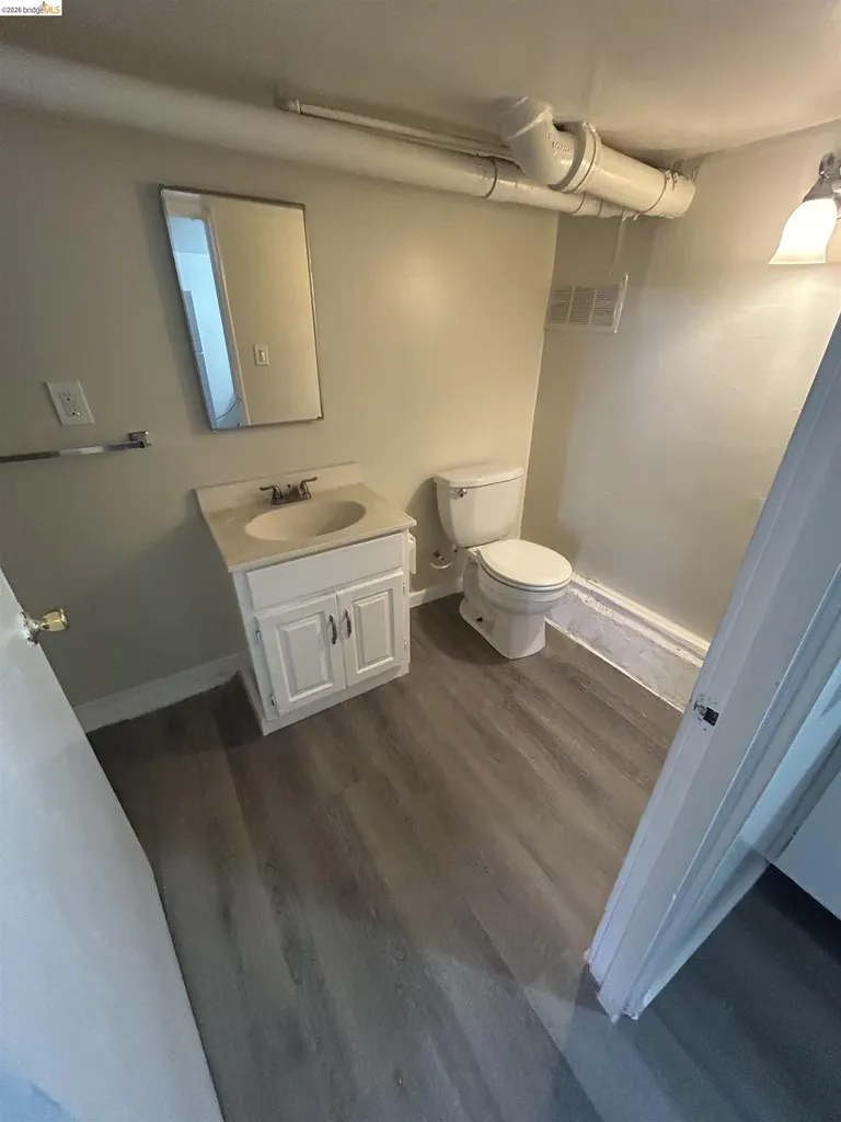 2606 20th Street Oakland CA 94601