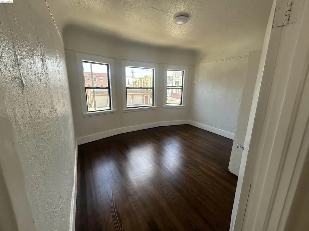 2606 20th Street Oakland CA 94601