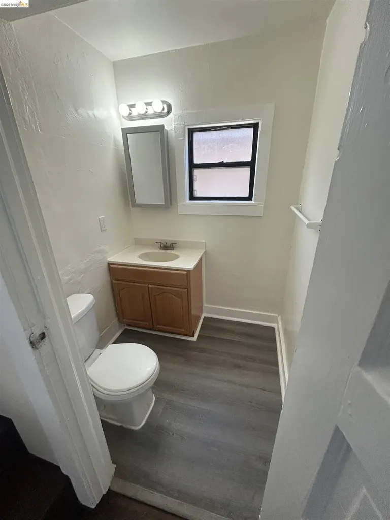 2606 20th Street Oakland CA 94601