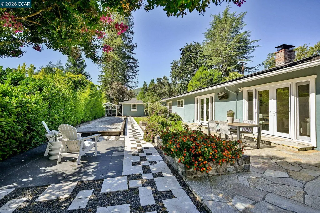 101 Camino Amigo Court Danville CA 94526
