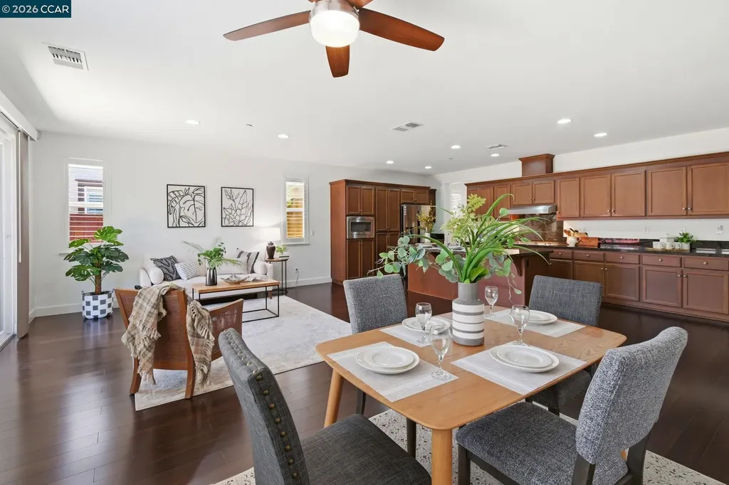 306 Crimson Circle Vacaville CA 95687