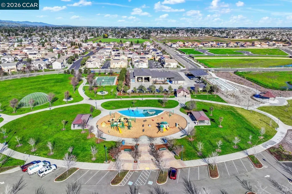 306 Crimson Circle Vacaville CA 95687