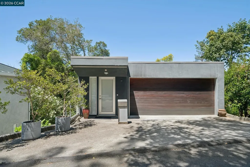 34 Underhill Road Orinda CA 94563