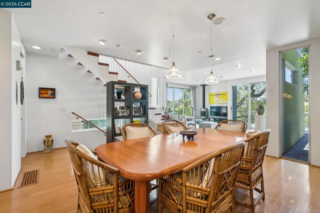 34 Underhill Road Orinda CA 94563