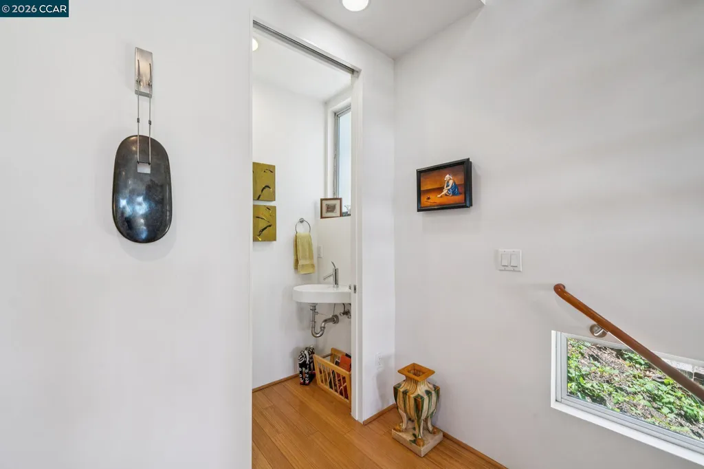 34 Underhill Road Orinda CA 94563