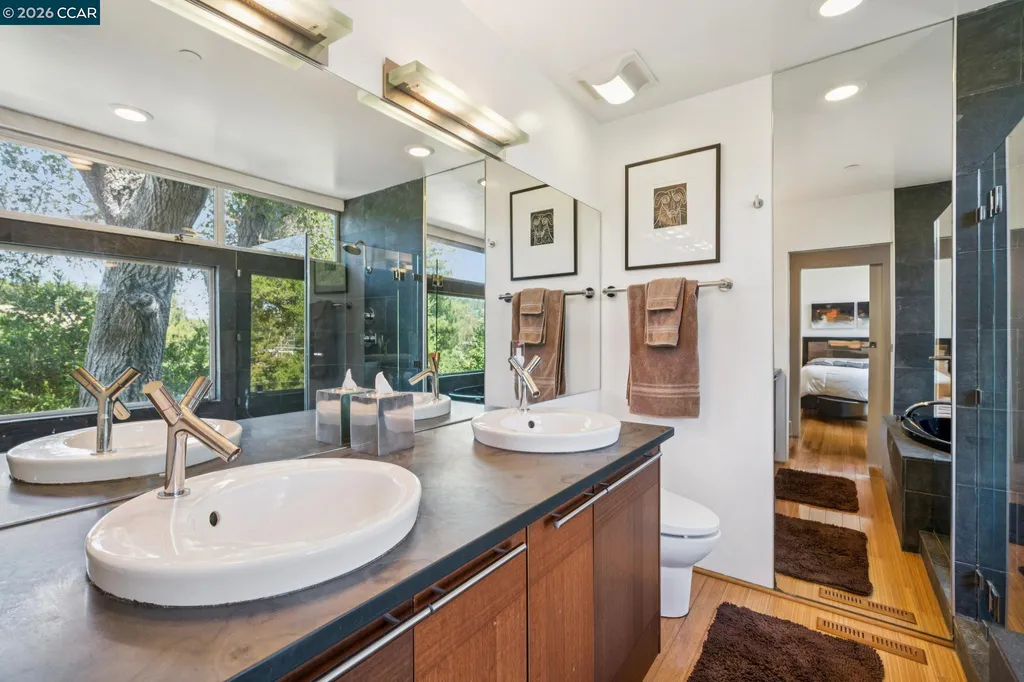 34 Underhill Road Orinda CA 94563