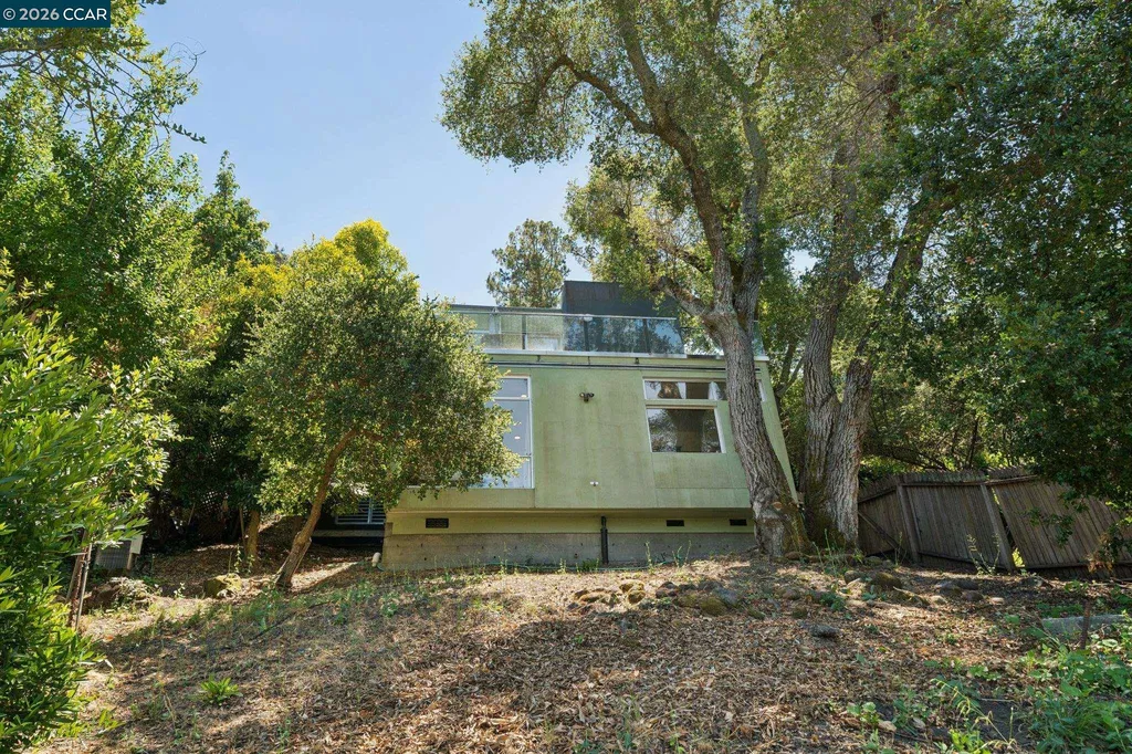 34 Underhill Road Orinda CA 94563