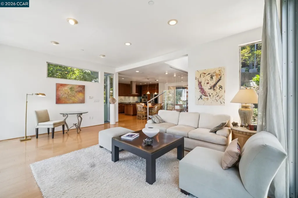 34 Underhill Road Orinda CA 94563