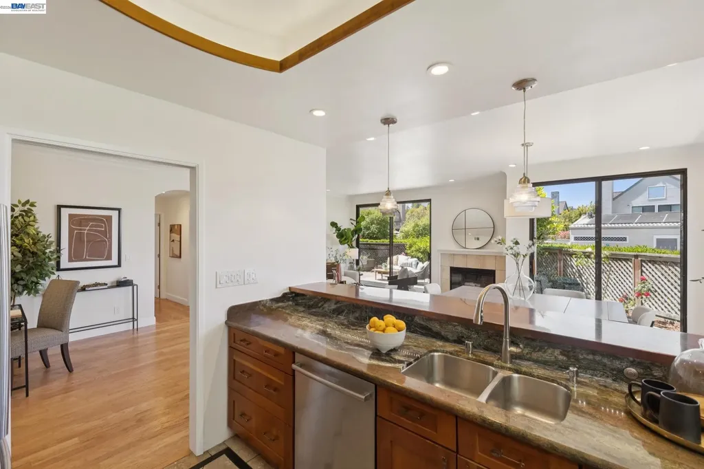 13 Regulus Court Alameda CA 94501